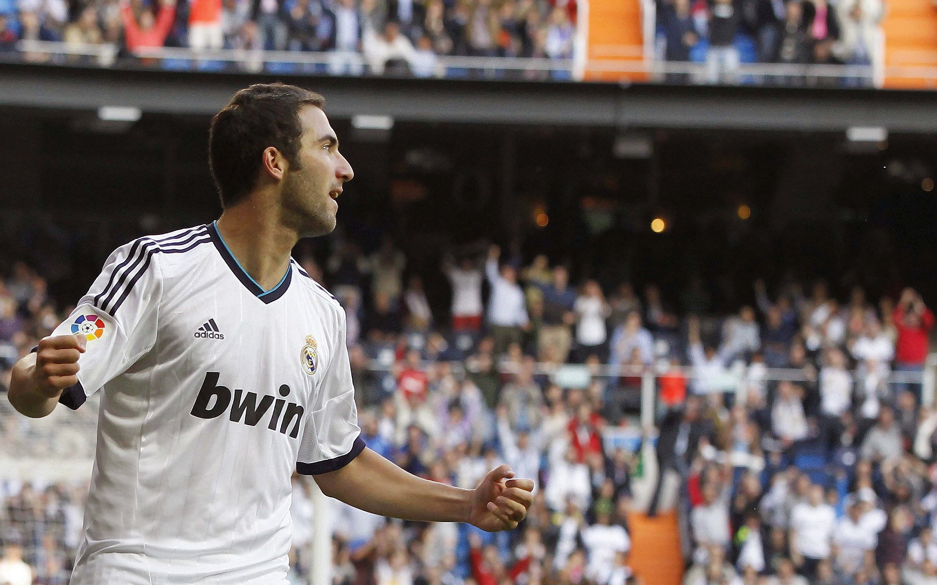 mk体育官网首页-决赛现场聚焦卢卡·乌兰多表现，卢卡多少岁了