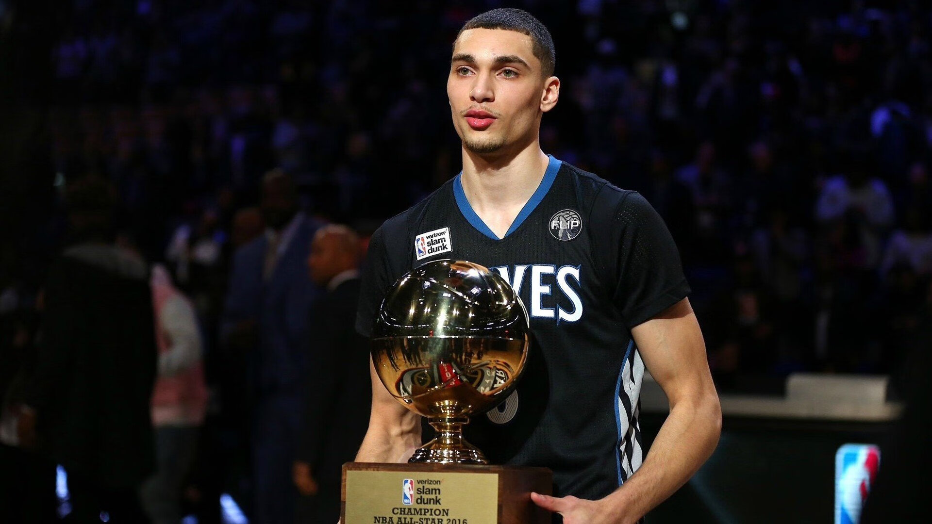 意甲经典梦幻配合:瞬间点燃球迷激情,意甲集锦